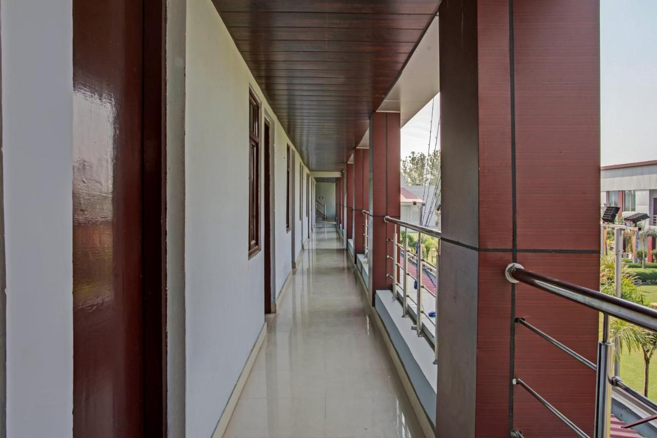 Oyo 62241 Swastik Garden Ξενοδοχείο Dhāmpur Εξωτερικό φωτογραφία